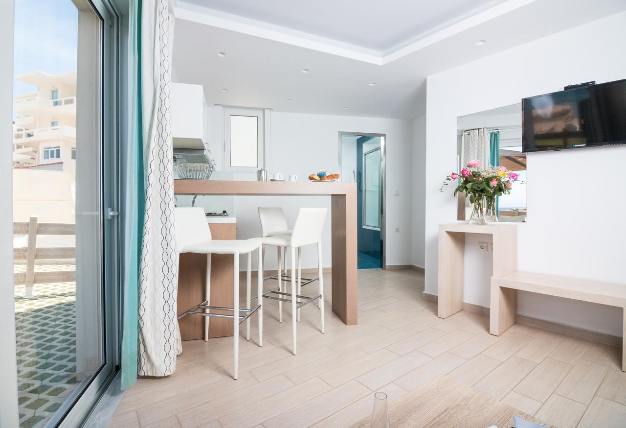 Christina Beach Hotel Chania  ภายนอก รูปภาพ